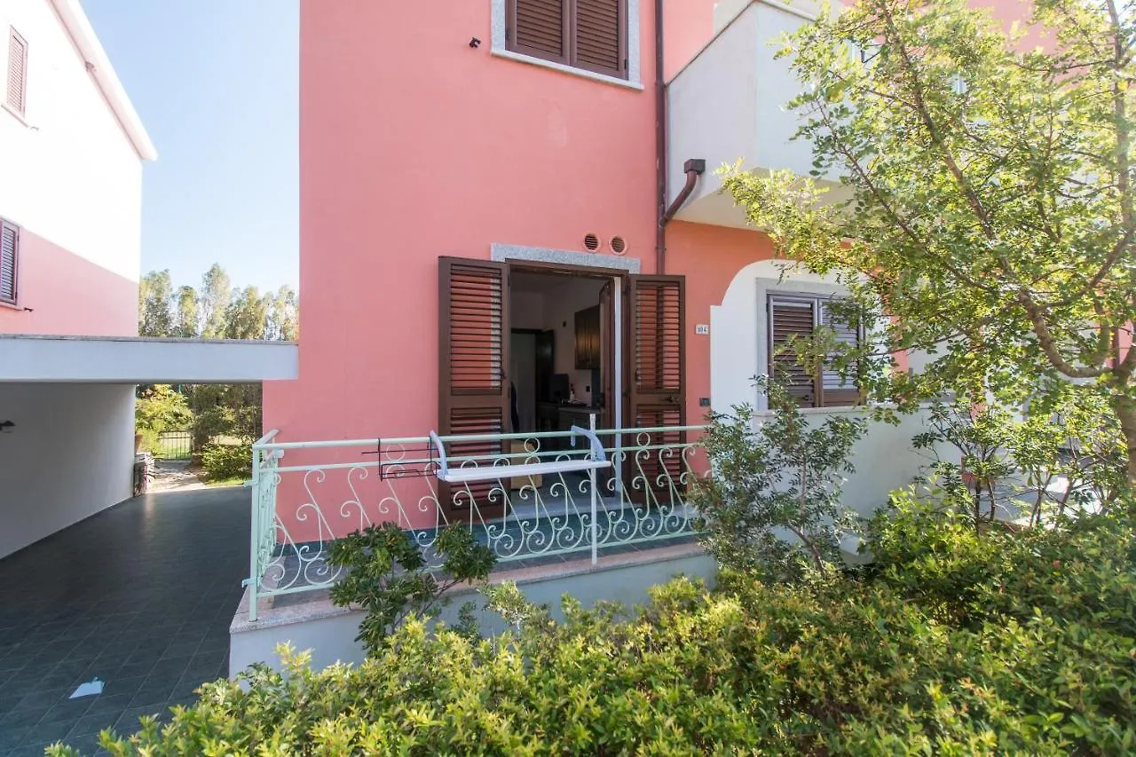 فندق Residenza Gli Ontani أروسييْ 3*,